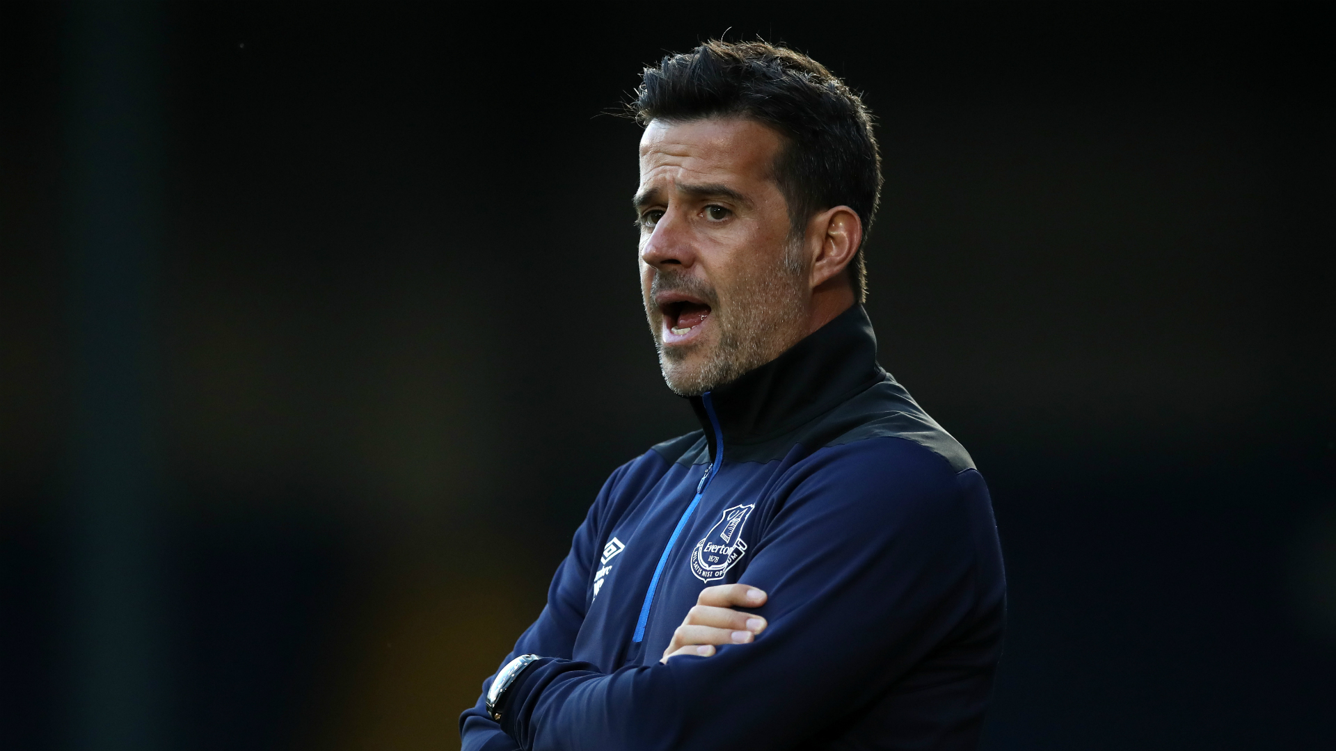 用他41岁 用他41岁