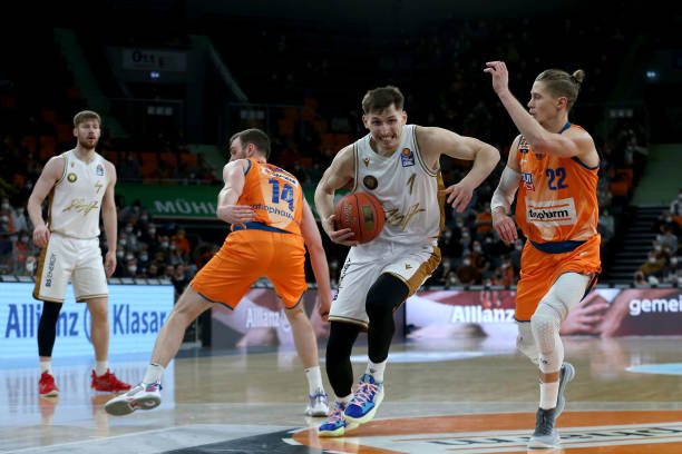 更能够击破 更能够击破