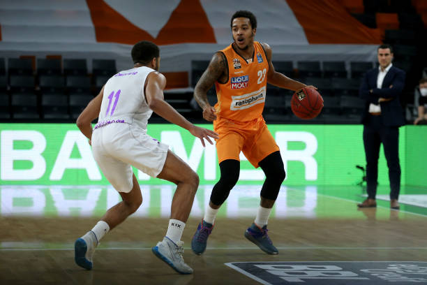 财务和竞技 财务和竞技