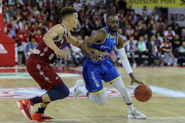 加盟尤文的 加盟尤文的