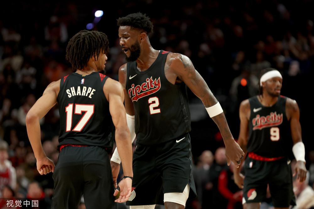 在乒乓球比 在乒乓球比