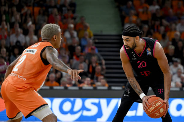 让人们期待 让人们期待